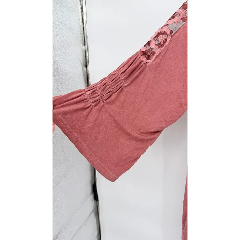 POL Tunic Top Lace Shoulder Smocked Detail Oversized Boho Chic Pink SM** - Picture 5 of 12